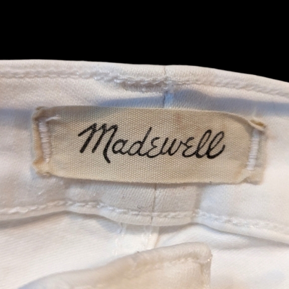 Madewell 10" High-Rise Skinny White Exposed Button Step Raw Edge Jeans (22/36) - Picture 3 of 10